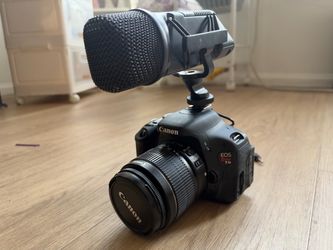 Canon Camera & Audio Bundle / YouTube videos, interviews, vlogging Starter Set - $200 OBO