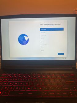 MSI Thin GF63 12UC black comes with original charger