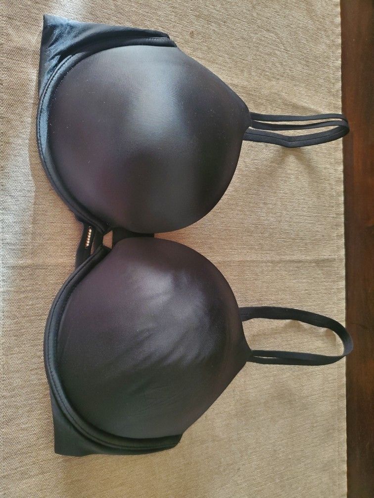 New Victoria's Secret Very Sexy Push-up Bra