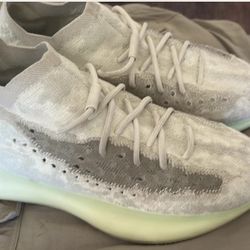 Yeezy Cactus 🌵 Glows