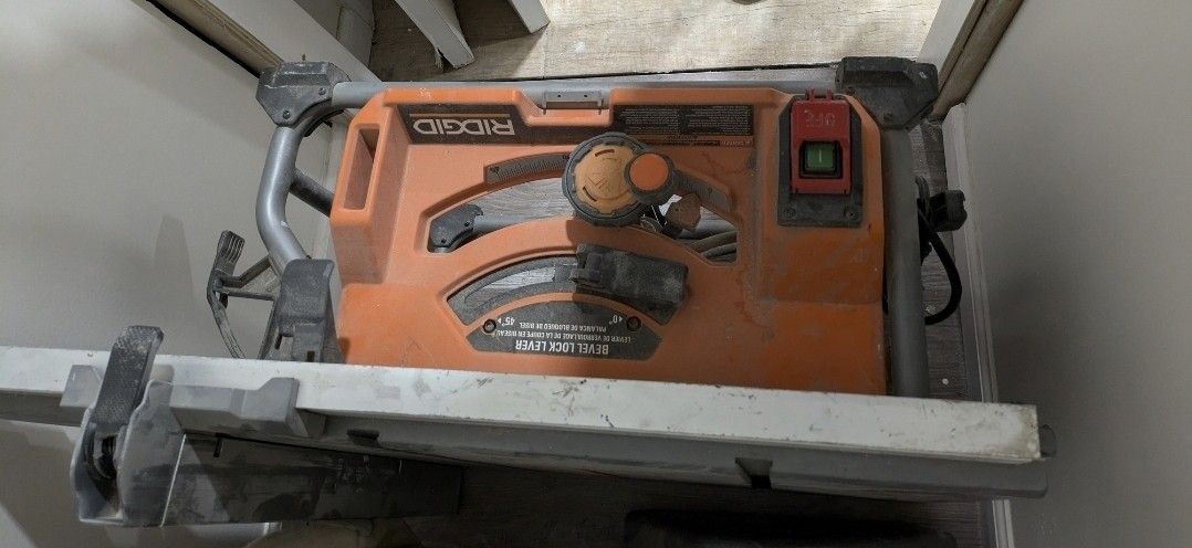 RIGID 15 Amp 10 in. Portable Corded Pro Jobsite Table Saw.