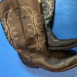 Leather Cowboy Boots Fits Like A Womens Size 7