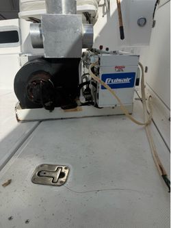 Maquina de airescondicionado marin