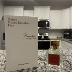  Baccarat Rouge 540 – 2.4oz (Used) 💎