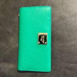 Lauren Ralph Lauren Green Leather Wallet
