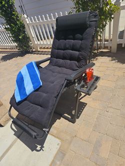 Zero Gravity Chair