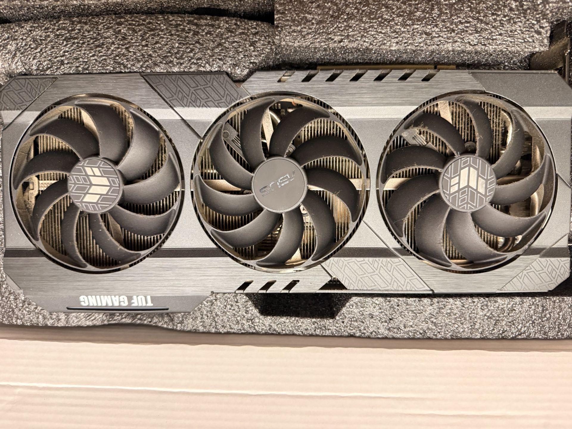 Gpu And Gaming Monitor