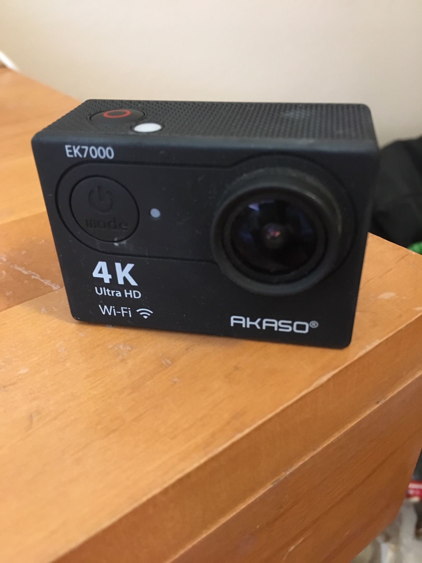 Akaso EK7000 camera