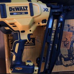 Nail Gun Finish Angled Brushless XR