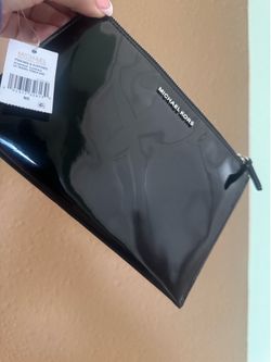 NWT Michael Kors Wristlet