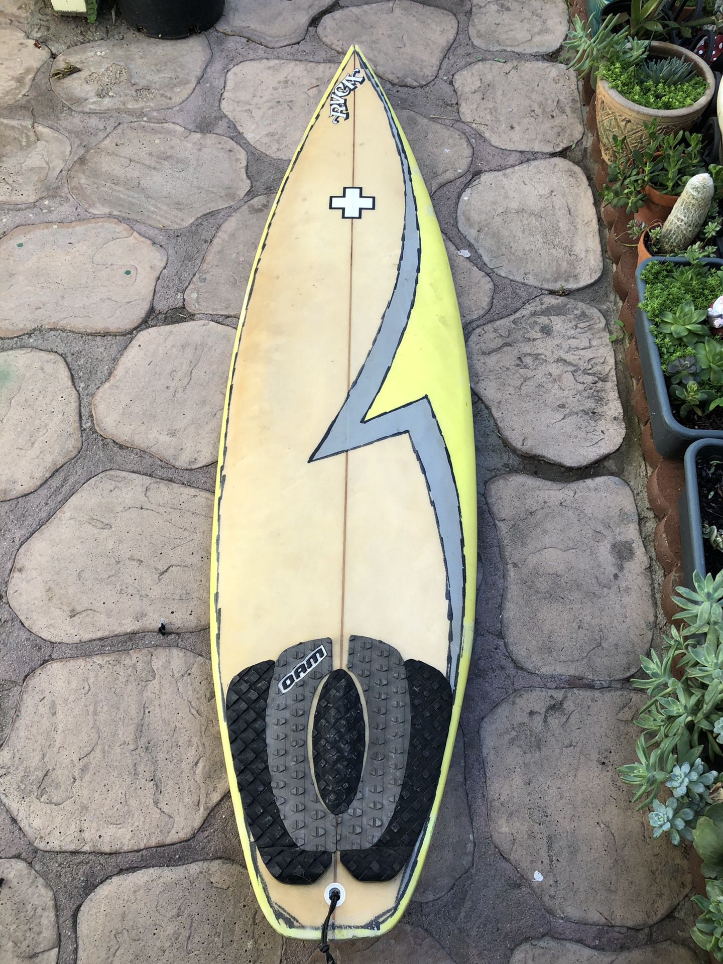 6’2 surfboard