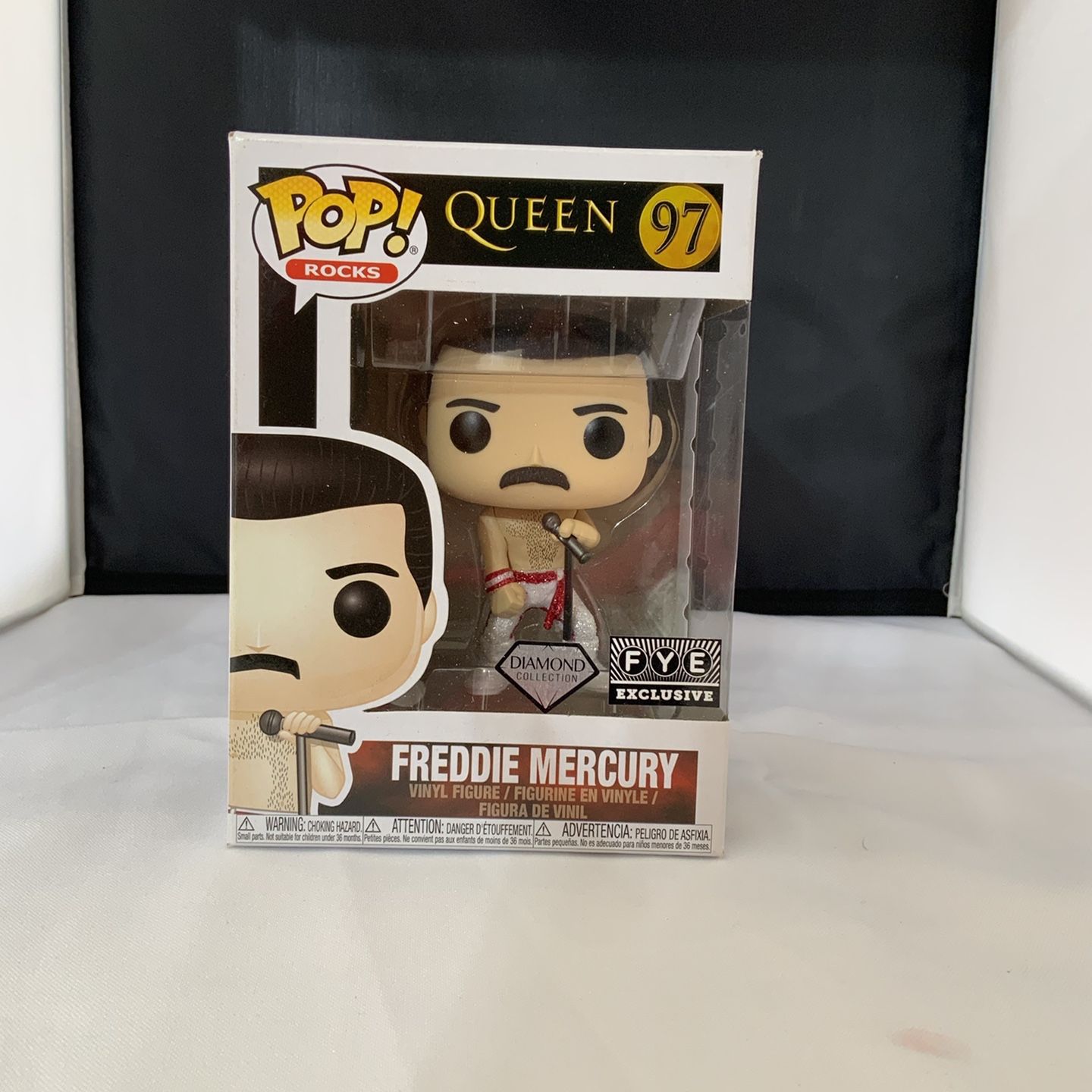 Freddie mercury sales fye funko pop