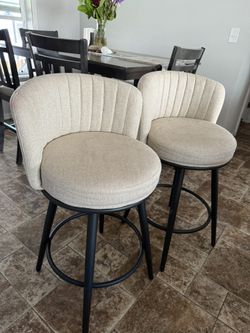 Bar Stools 