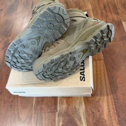 Salomon Boots