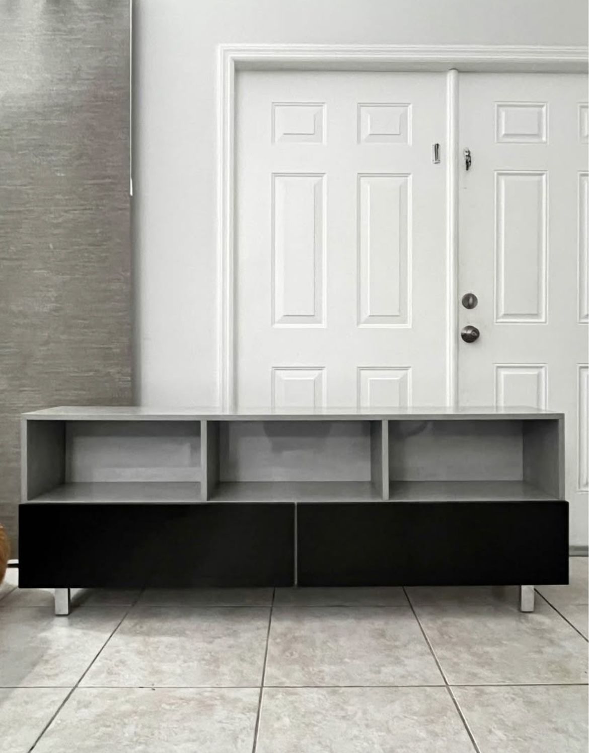 TV Stand / Storage Cabinet / Mueble de TV/ Mueble para sala