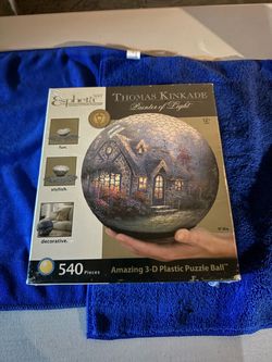Esphera 360 Thomas Kinkade 540 Piece 3-D Plastic Puzzle Ball