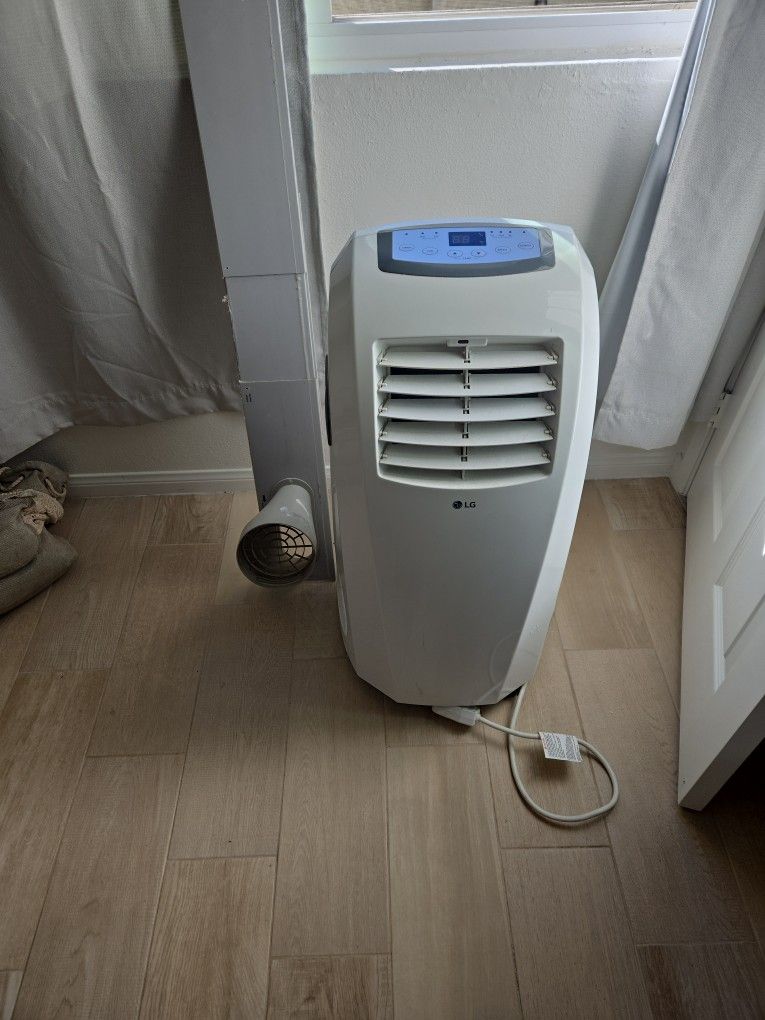 LG Air Conditioner