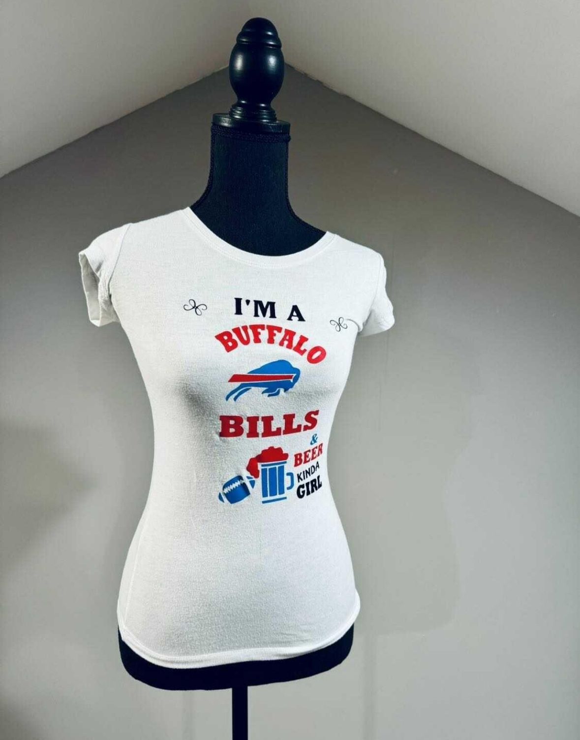 New XS Buffalo Bills T Shirt