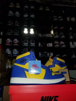 Jordan 1 "Reverse Laney"  (W)