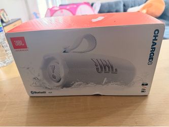 🔥 JBL CHARGE 6 WHITE 📦 SEALED NEW - 28H Battery + Powerbank $150