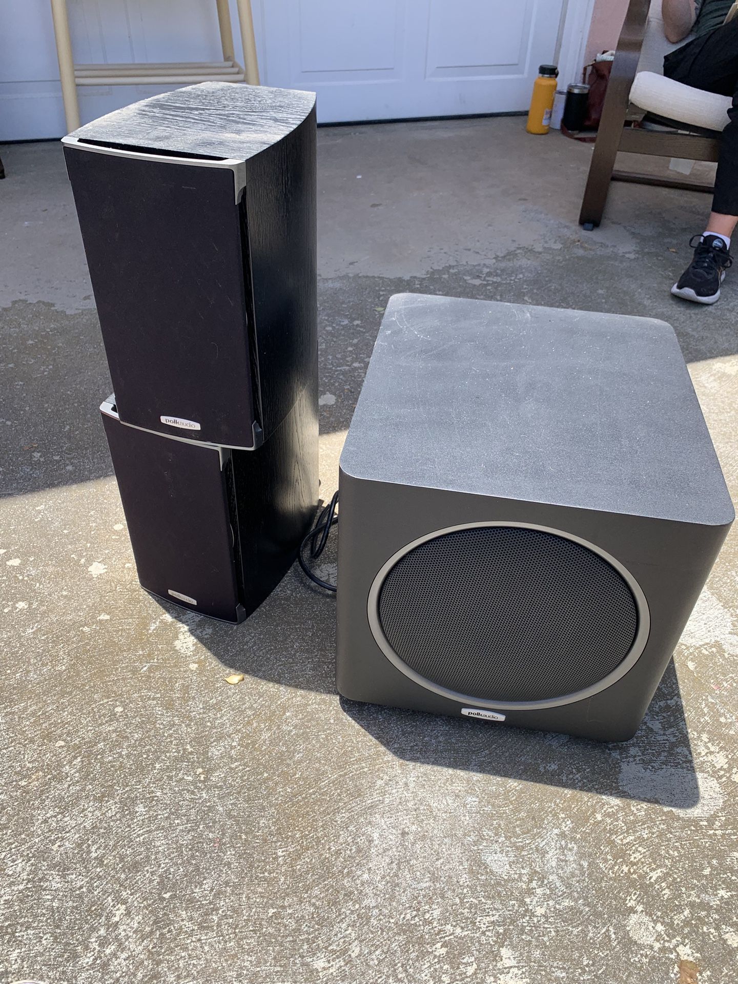 Polk Audio Powered Subwoofer And Bookshelf Speakers
