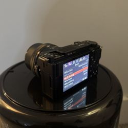 Sony ZV-E10