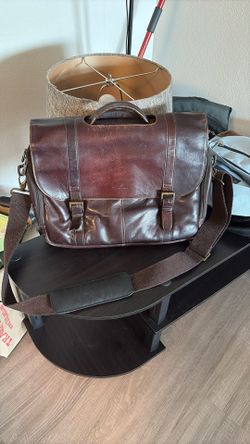 Samsonite Genuine Leather Messenger Bag – Dark Brown