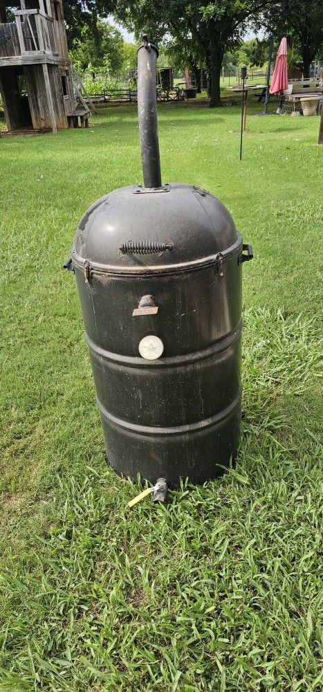 Smoker and/or Charcoal Grill