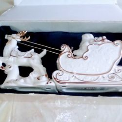 +MIKASA Christmas SANTA SLEIGH & REINDEER new w/Box
