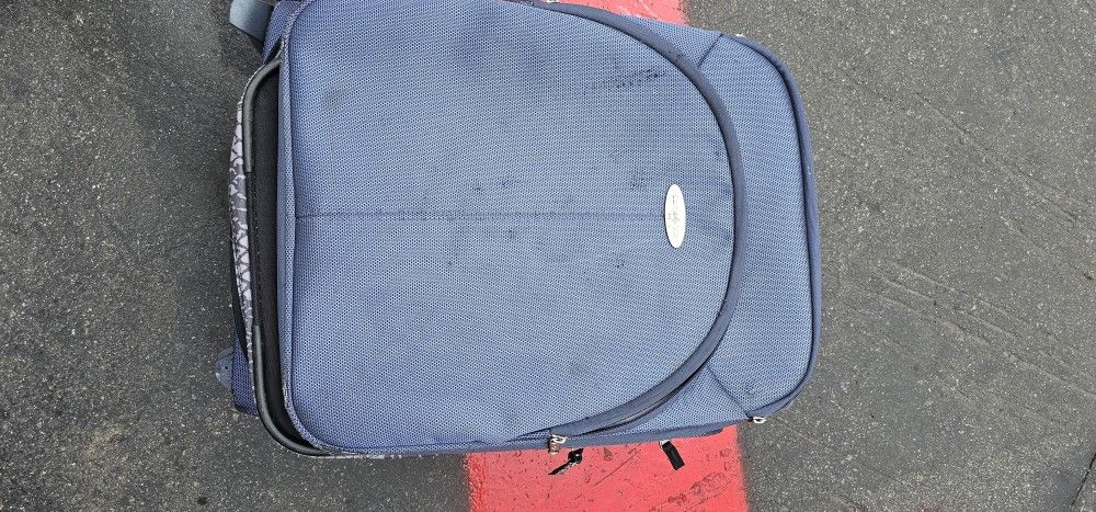 Samsonite Carry On (Blue)