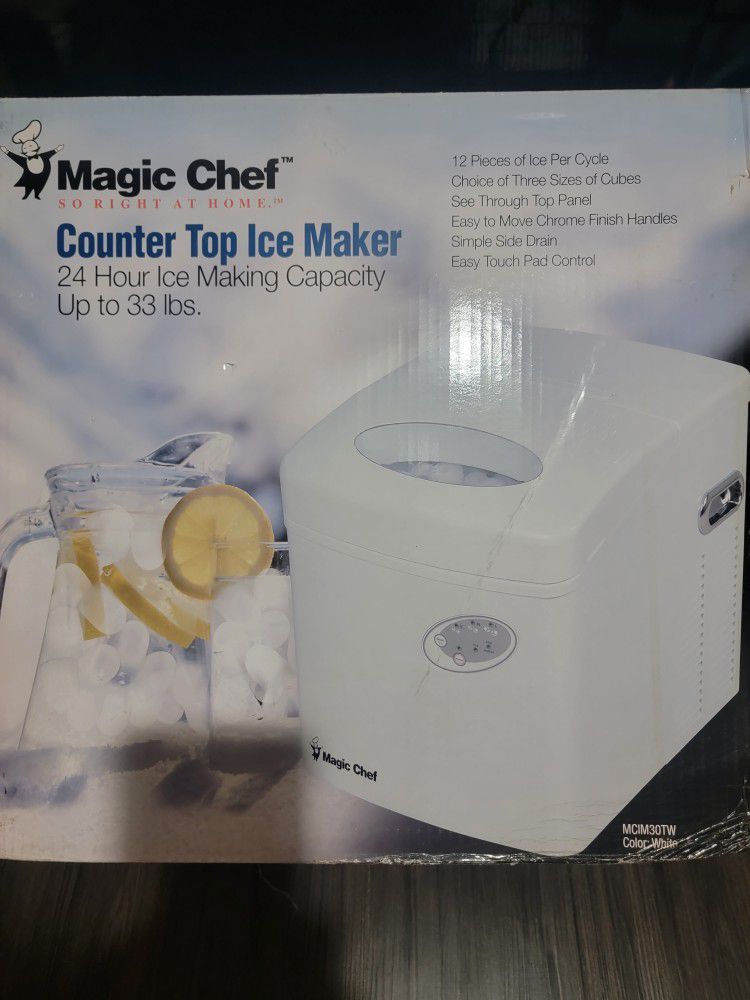 Magic Chef MCIM30TW Portable Ice Maker