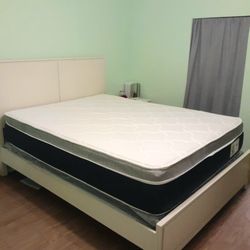 NEW QUEEN-SIZE PILLOW TOP MATTRESS AND BOX SPRING 💤