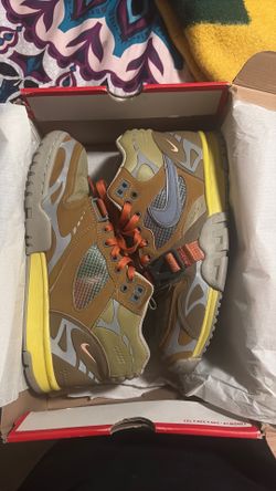 Nikes shoes, size 10