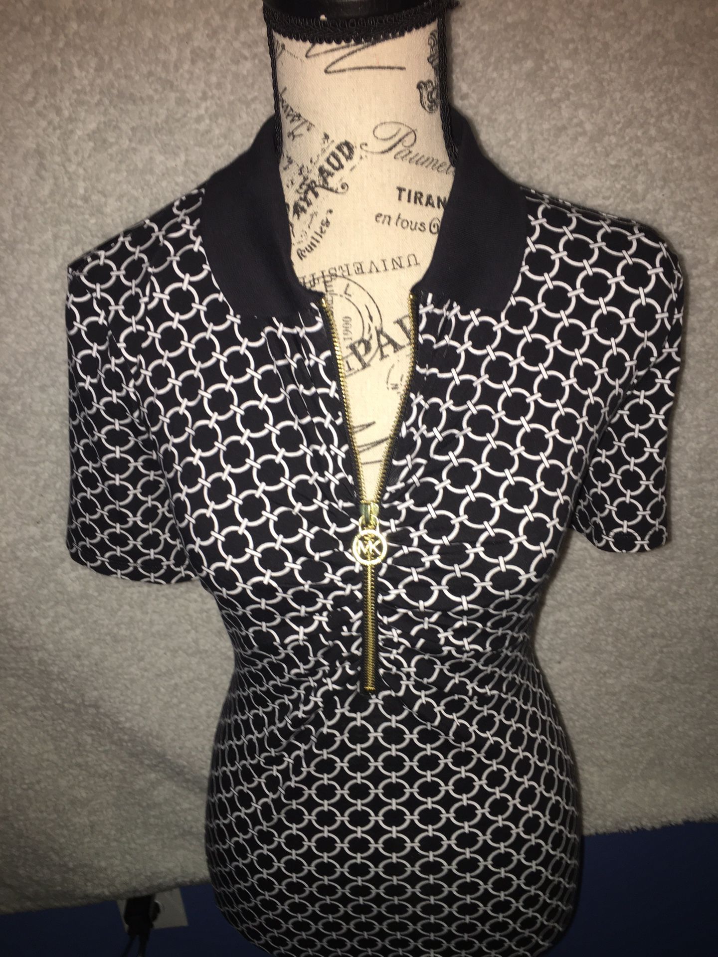 New Michel Kors Top size Large