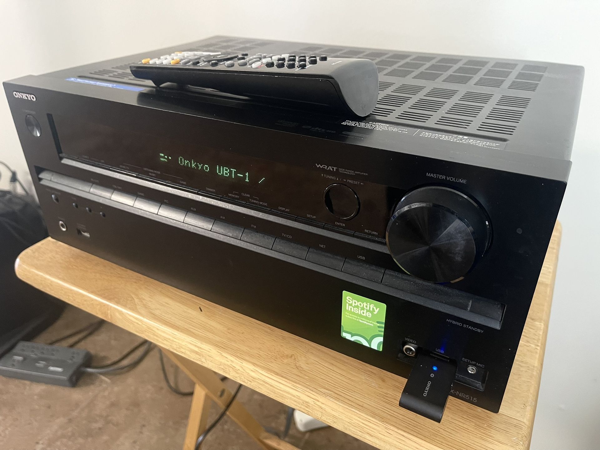 Onkyo TXNR515 7.2channel Home Theater receiver, ARC, 3D,