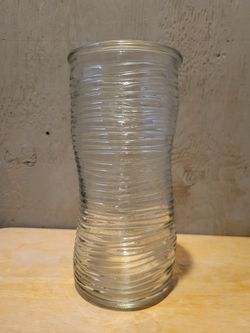 Wavy Ribbed Clear Glass Vase