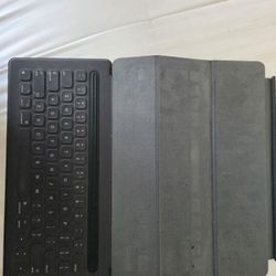 Apple iPad Pro Smart Keyboard A1636