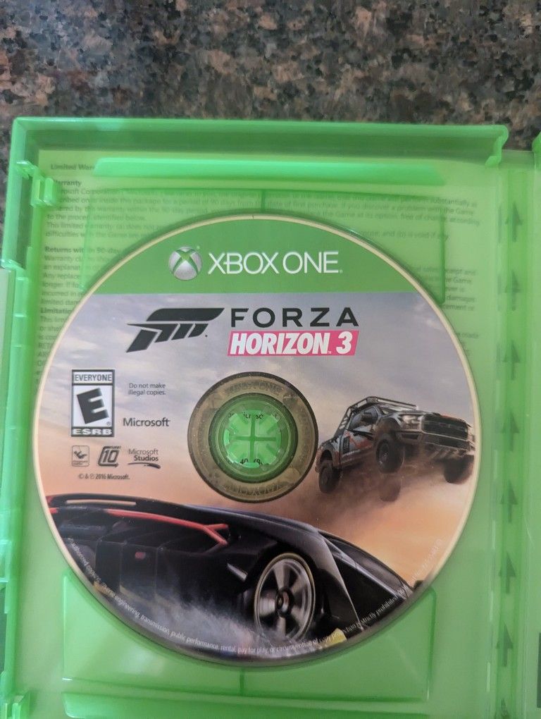 Xbox With Forza 3 And Wired Controller Video games & Consoles