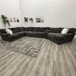 Mammoth Sectional Couch - Free Delivery 