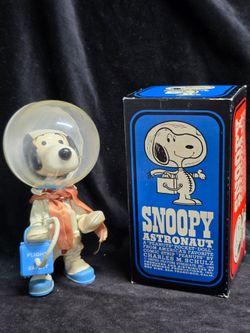 1969 Vintage Snoopy Astronaut United Features Syndicate W/ Box RARE