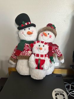 Plush Snowman Family Christmas Decoration