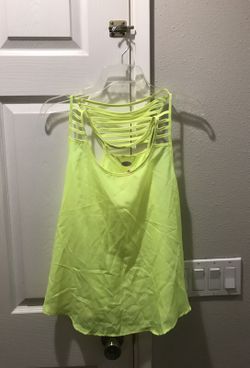 Medium neon color top