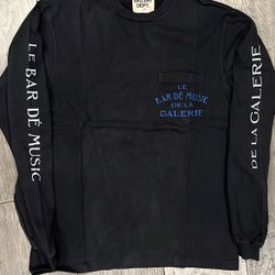 Gallery Dept. ‘le Bar’🖤💙