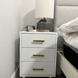 2 Bed Side Tables