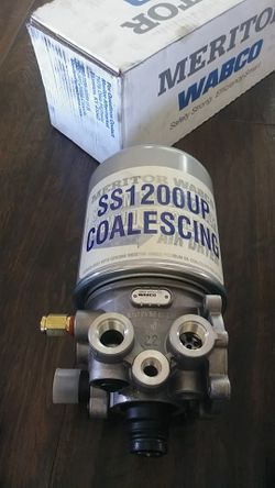 Vovlo air dryer