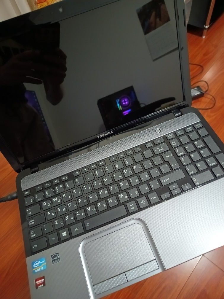 Laptop TOSHIBA