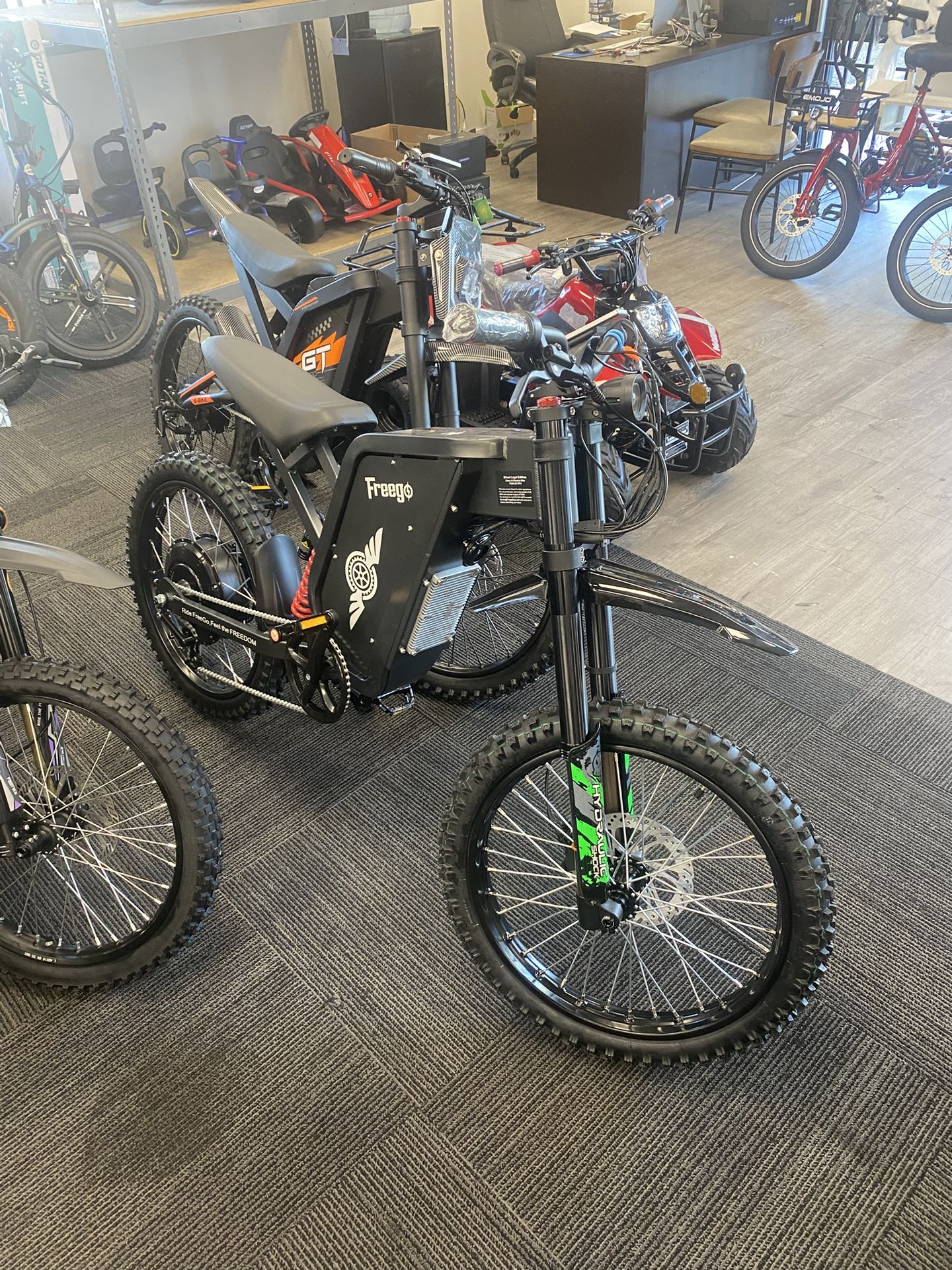 Freego X2 Dirt Master Off-Road eBike STREET LEGAL 6000W 60V (28mph city-50mph offroad/37-56miles battery)