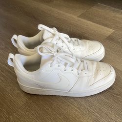 Nike Court Size 6.5 Y