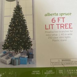 Christmas Tree 6ft Tall With Lights 