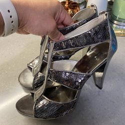 Mk Heels Size 7.5